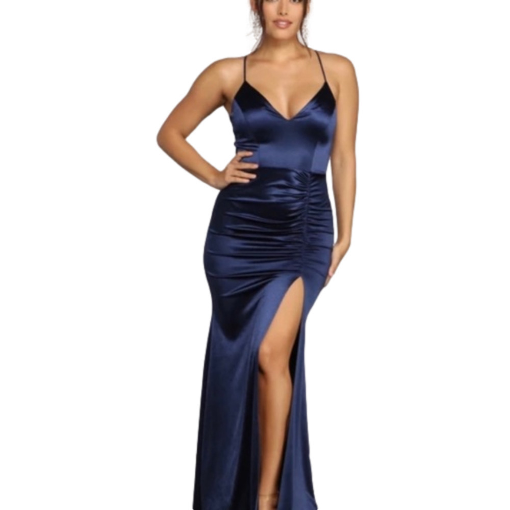 NAVY blue windsor size xs formal dress with adjustable straps, paddded top, slit